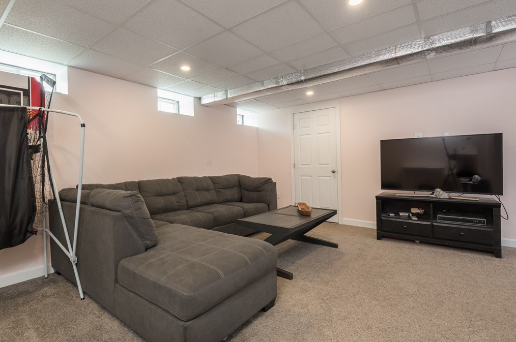 85 Christinas Path, Raynham MA  02767-1594 exterior