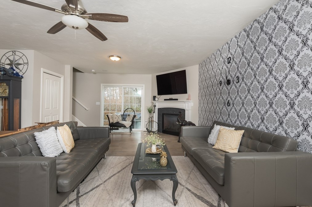 85 Christinas Path, Raynham MA  02767-1594 exterior