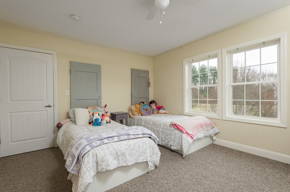 85 Christinas Path, Raynham MA  02767-1594 exterior