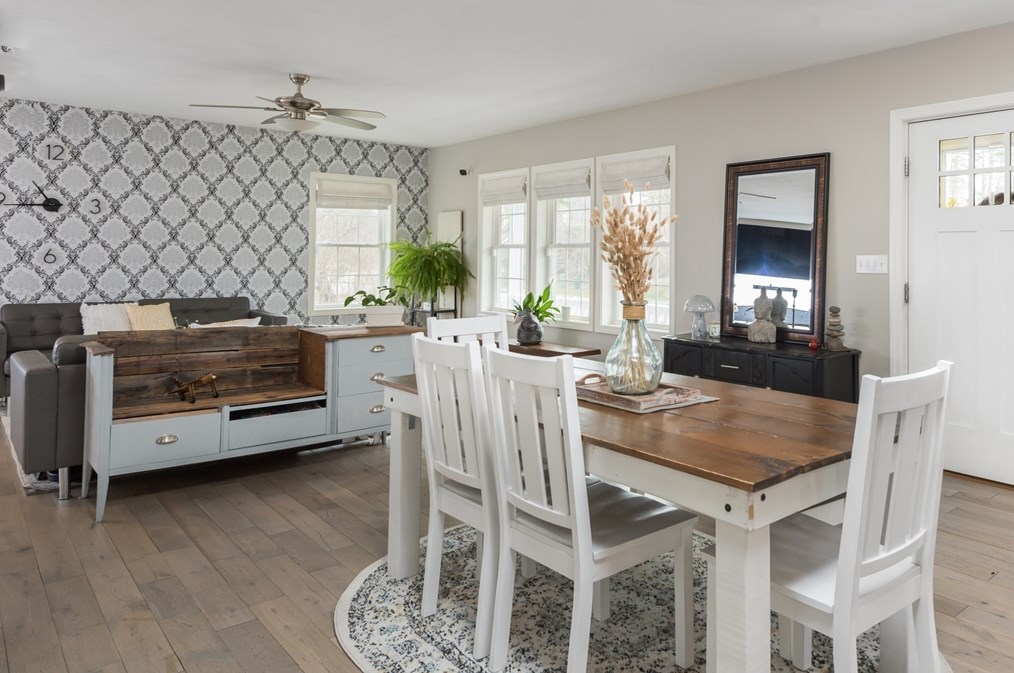 85 Christinas Path, Raynham MA  02767-1594 exterior