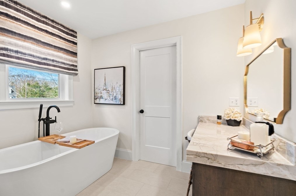 460 Pearl St, Reading MA  01867-1359 exterior