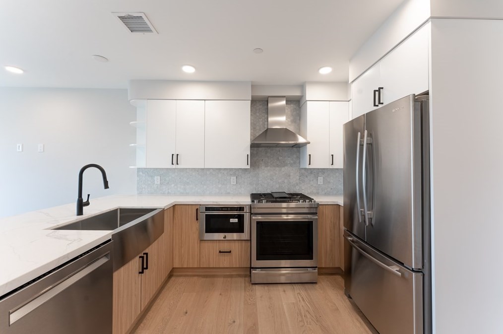 457 W Broadway #503, Boston, MA 02127