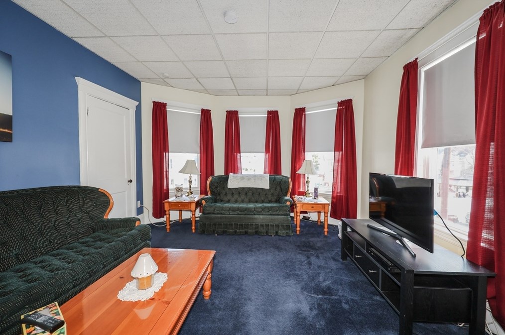 71 President St, Lynn MA 01902-1567 exterior