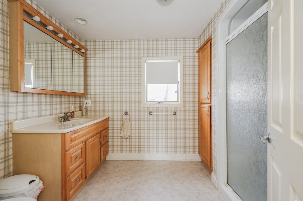 71 President St, Lynn MA 01902-1567 exterior