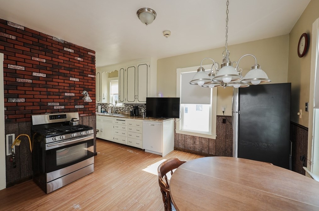 71 President St, Lynn MA 01902-1567 exterior