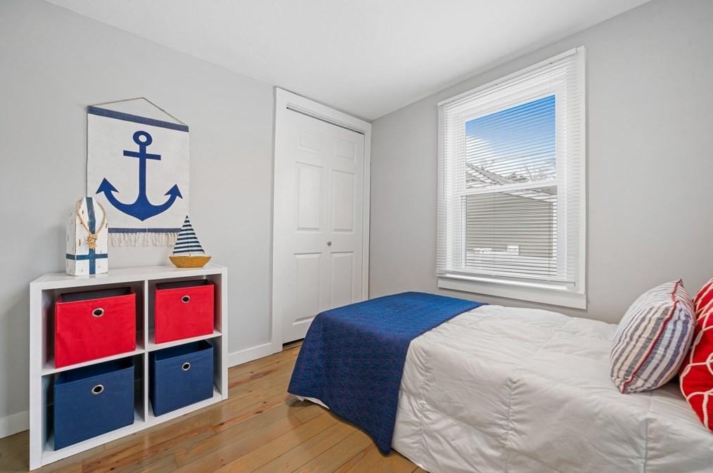 6 Belle Rd, Pembroke MA  02359-2440 exterior