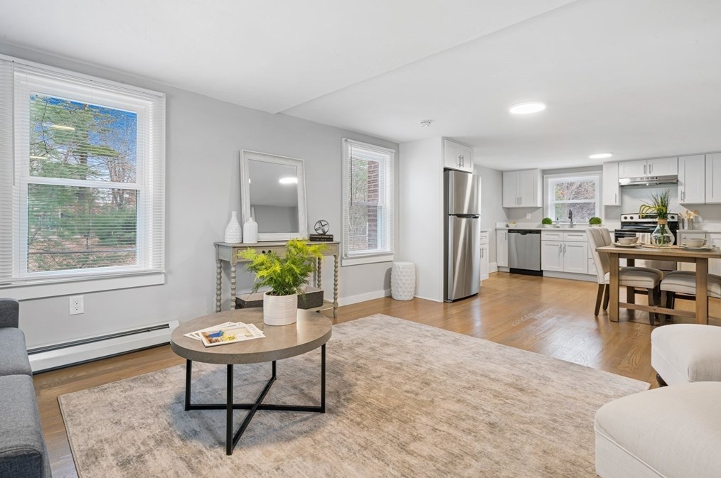 6 Belle Rd, Pembroke MA  02359-2440 exterior