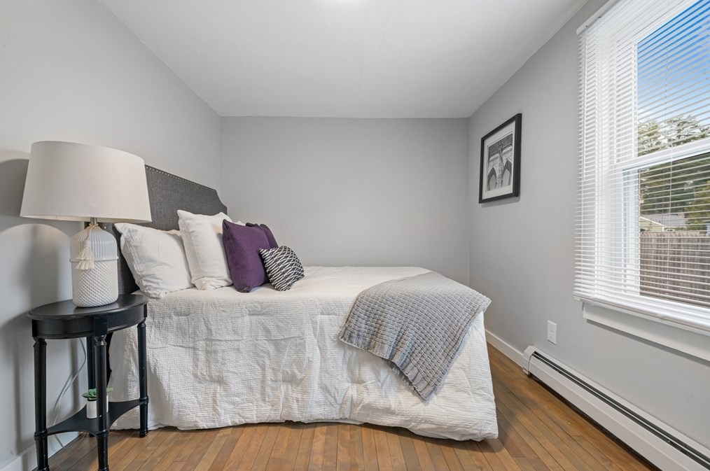 6 Belle Rd, Pembroke MA  02359-2440 exterior