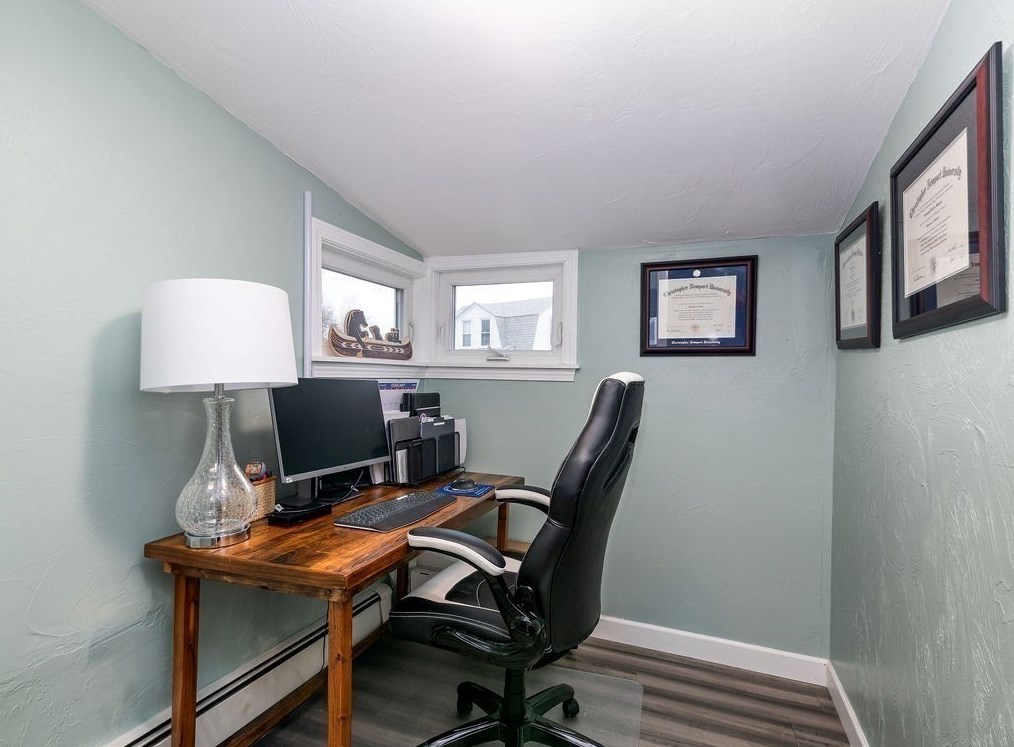 89 Post Island Rd, Quincy MA  02169-2643 exterior