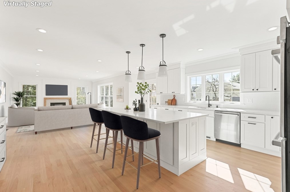 17 Emerson St, Natick MA  01760-1818 exterior