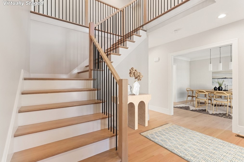 17 Emerson St, Natick MA  01760-1818 exterior