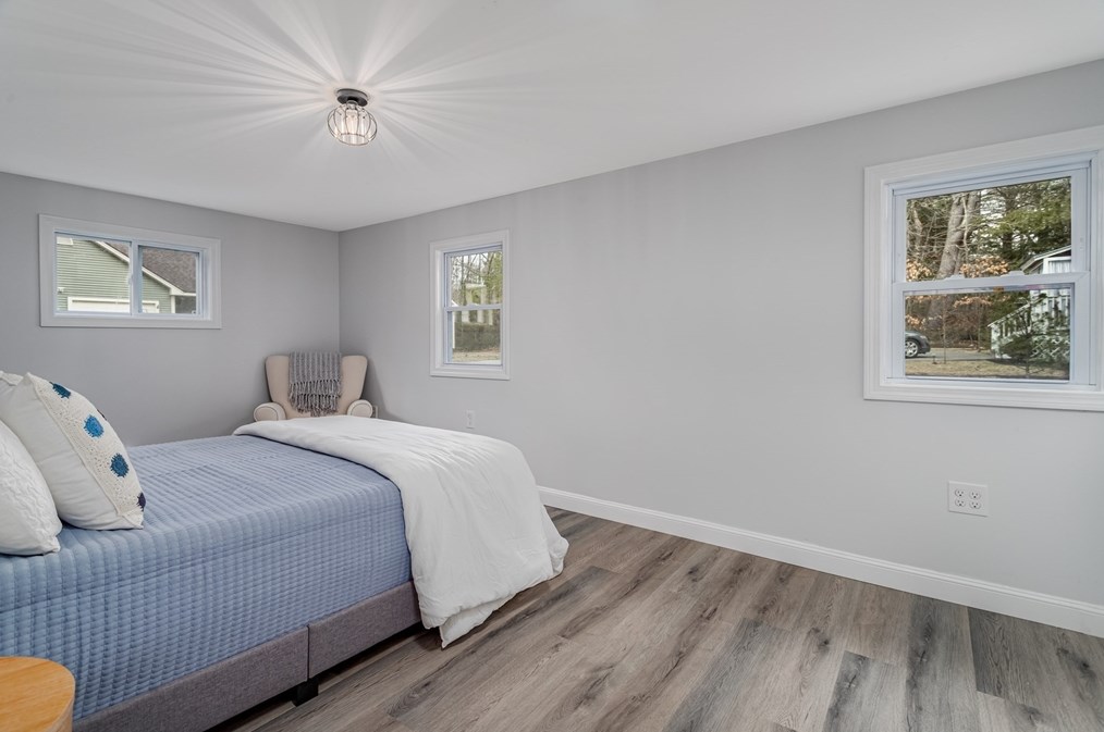 568 Harvard Ave, Royalston MA  01331-3010 exterior