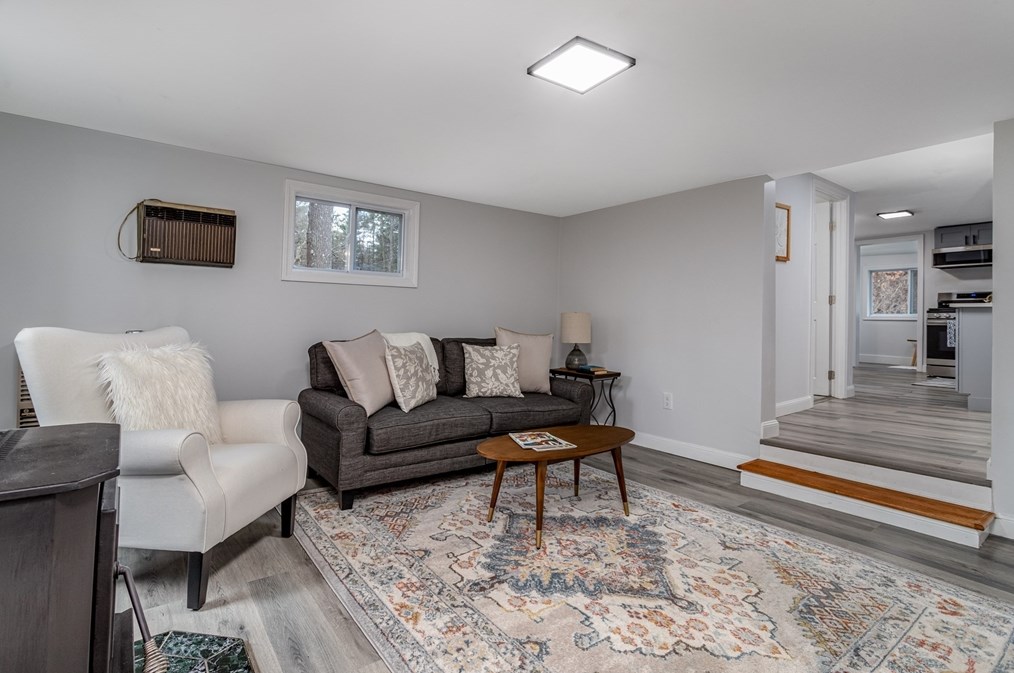 568 Harvard Ave, Royalston MA  01331-3010 exterior