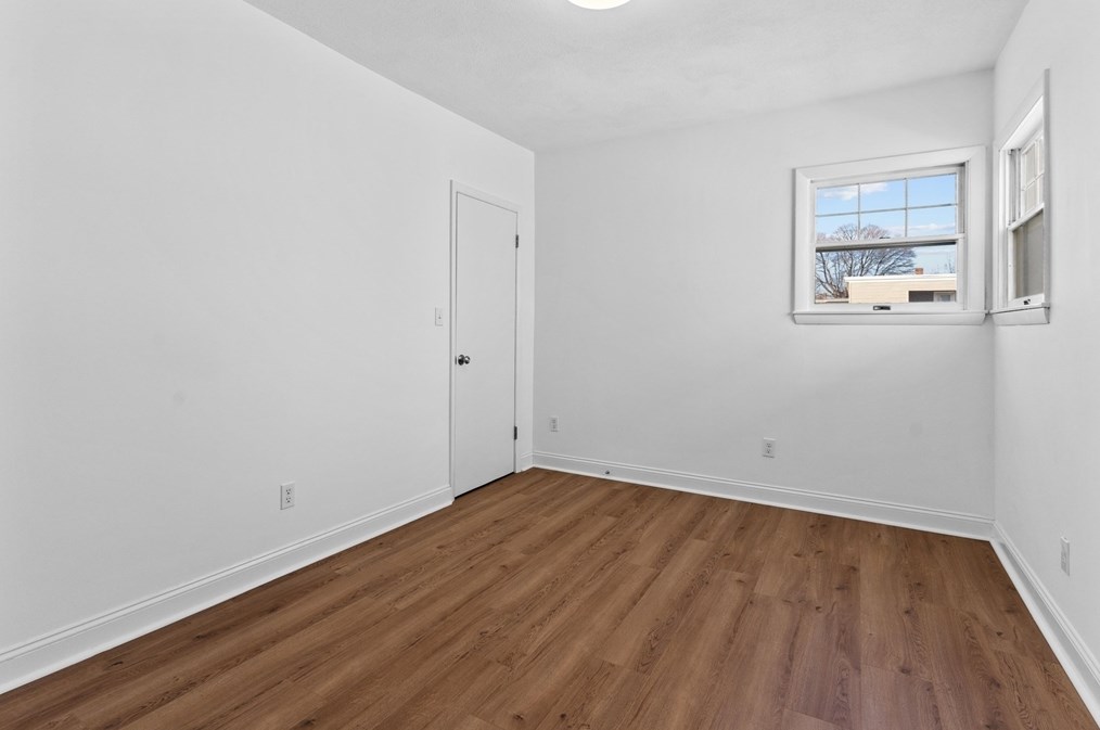 140 Irving St, Everett MA 02149-4825 exterior