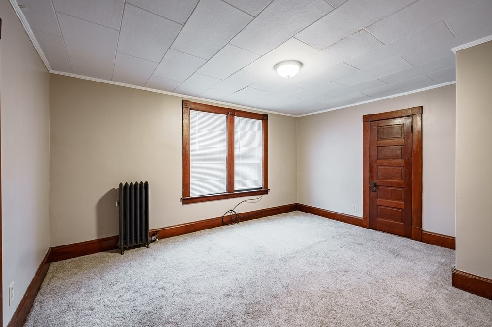 578 Springfield St, Chicopee MA 01013-2853 exterior