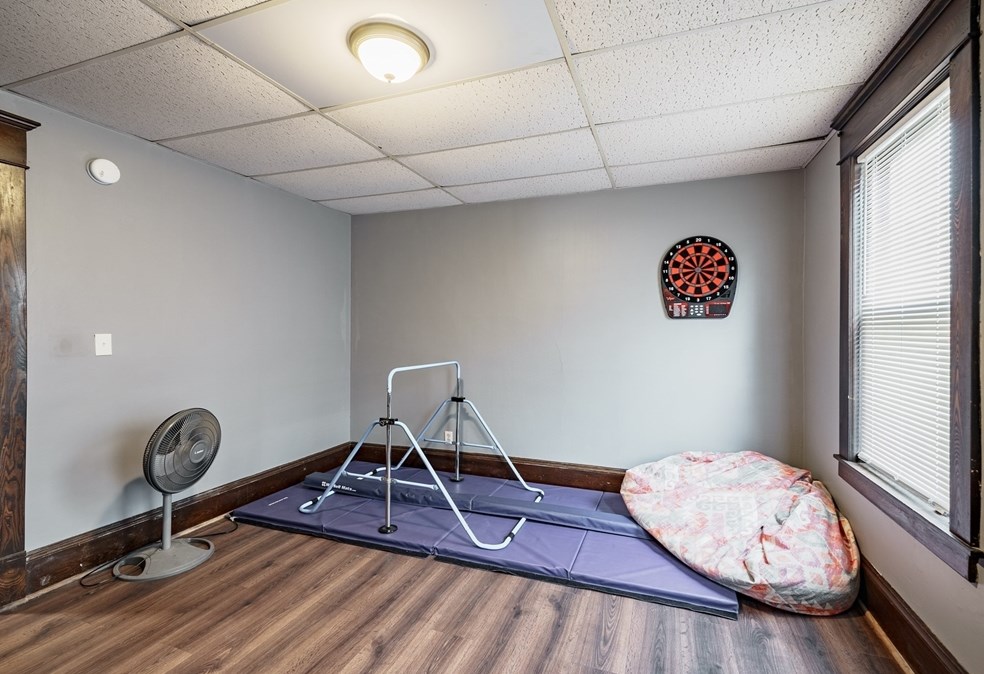 578 Springfield St, Chicopee MA 01013-2853 exterior