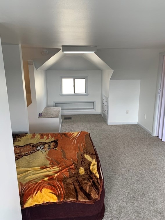 182 Delmont Ave, Worcester MA  01604-3206 exterior