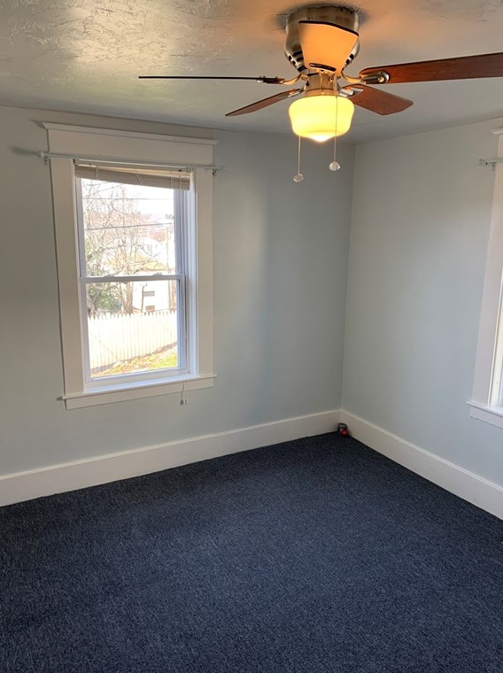 182 Delmont Ave, Worcester MA  01604-3206 exterior