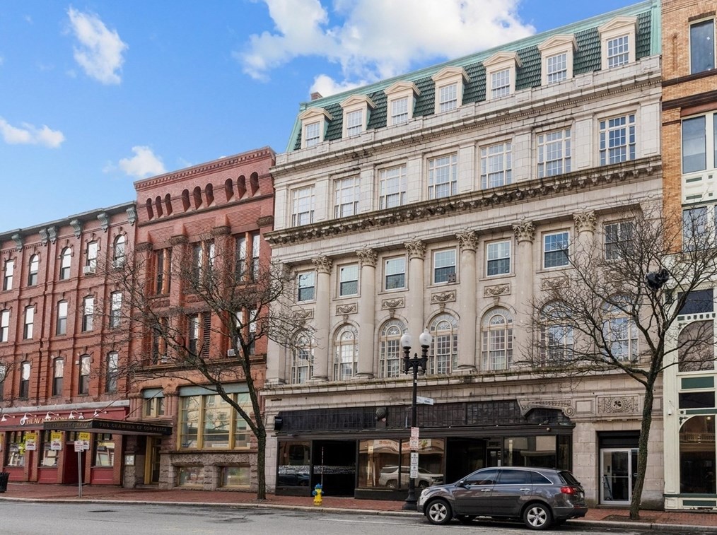 280 Essex St, Lawrence MA  01840 exterior