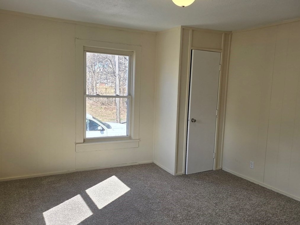 91 Lebanon St, Springfield MA  01109-4321 exterior