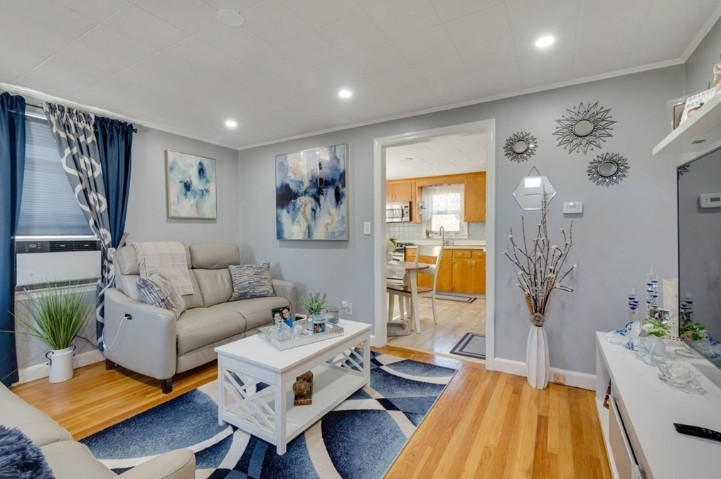 246 Purchase St, Milford MA  01757-3801 exterior