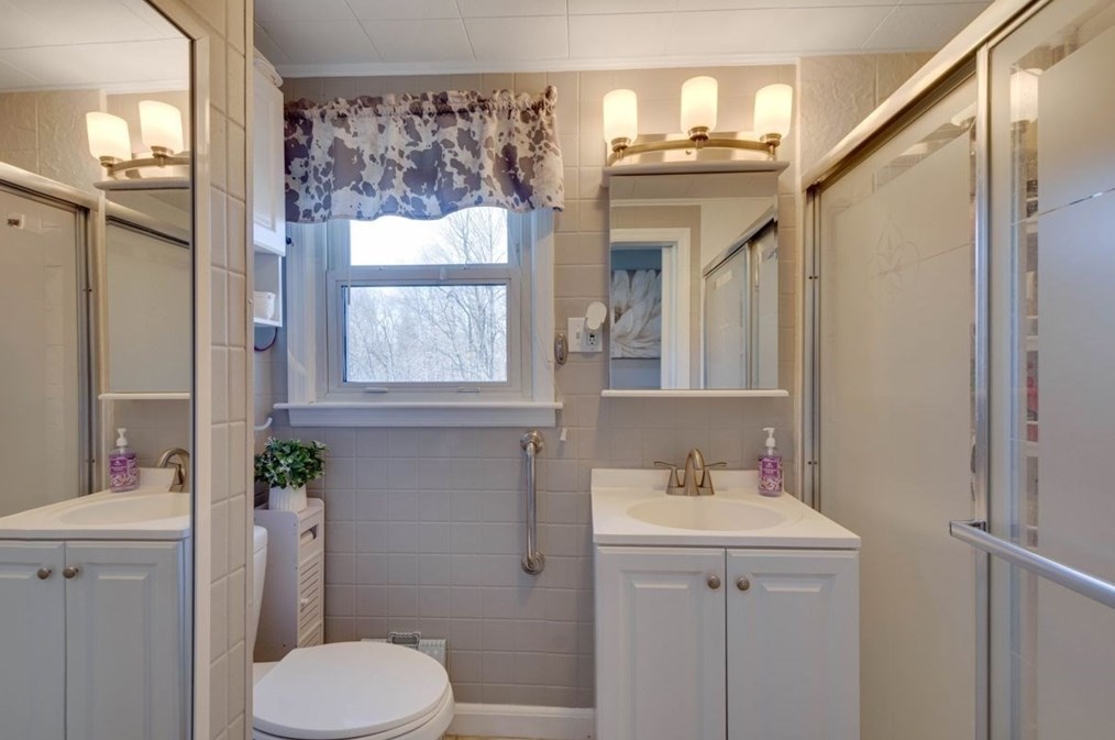 246 Purchase St, Milford MA  01757-3801 exterior