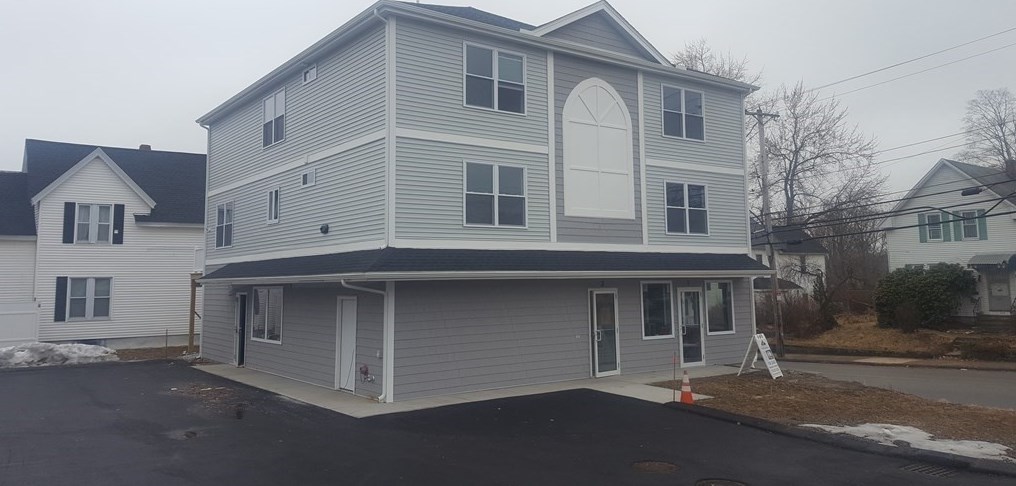 11 East Meadow #a, Lowell, MA 01854