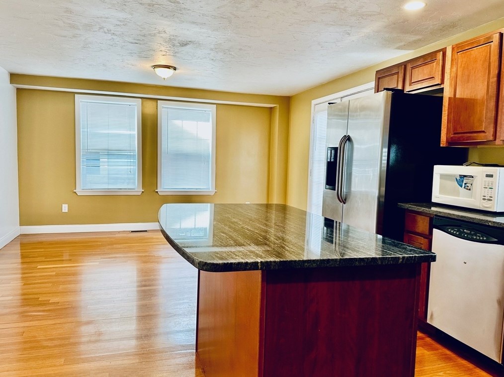 45 Jacob St, Boston, MA 02124 exterior