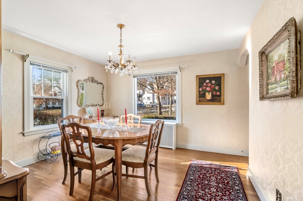 38 Englewood Ave, Worcester, MA 01603 exterior