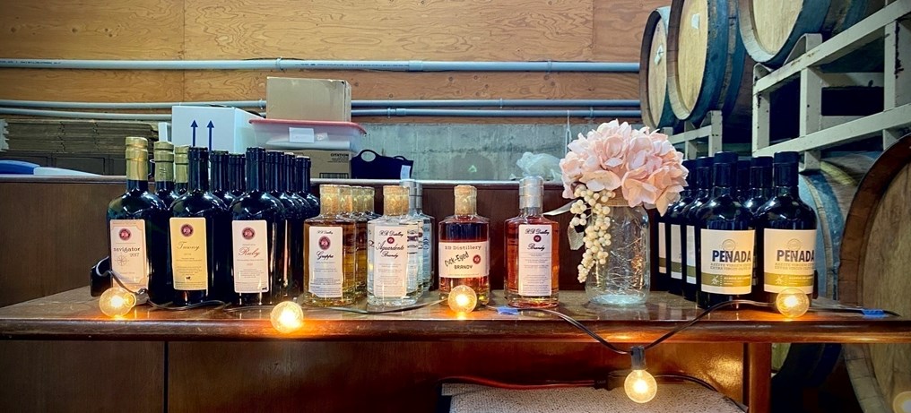 337 Old Fall Riv Rd, Dartmouth MA 02747-1248 exterior