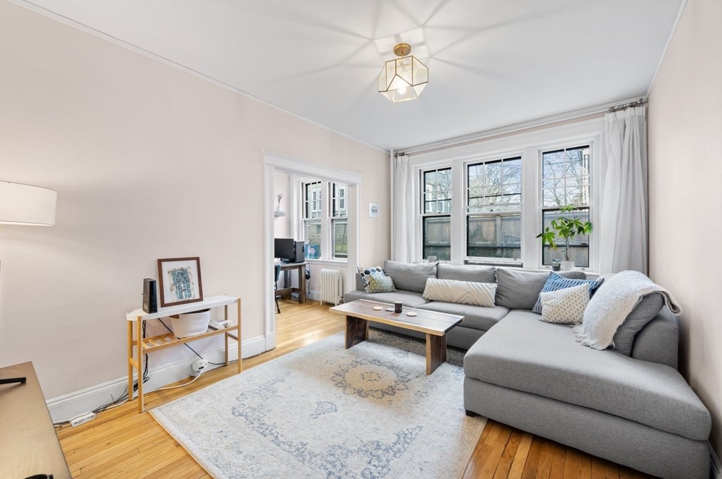 5 Crawford St #3, Cambridge, MA 02139