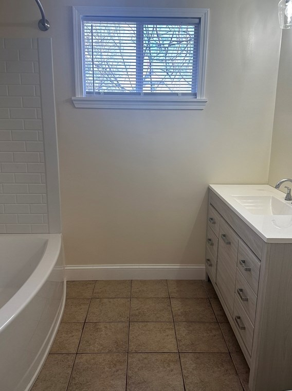 301-307 Belmont Ave #301, Springfield, MA 01108