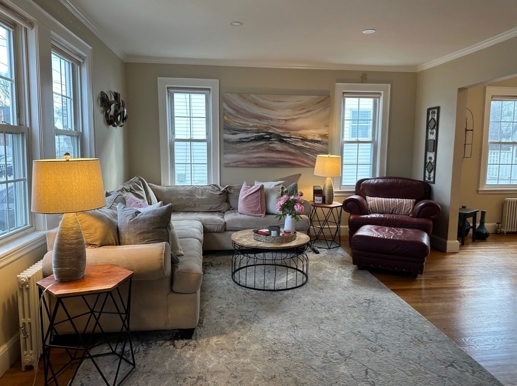 55 Keystone St, Boston MA  02132-5125 exterior