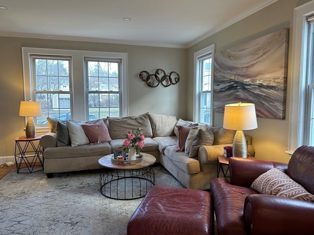 55 Keystone St, Boston MA  02132-5125 exterior