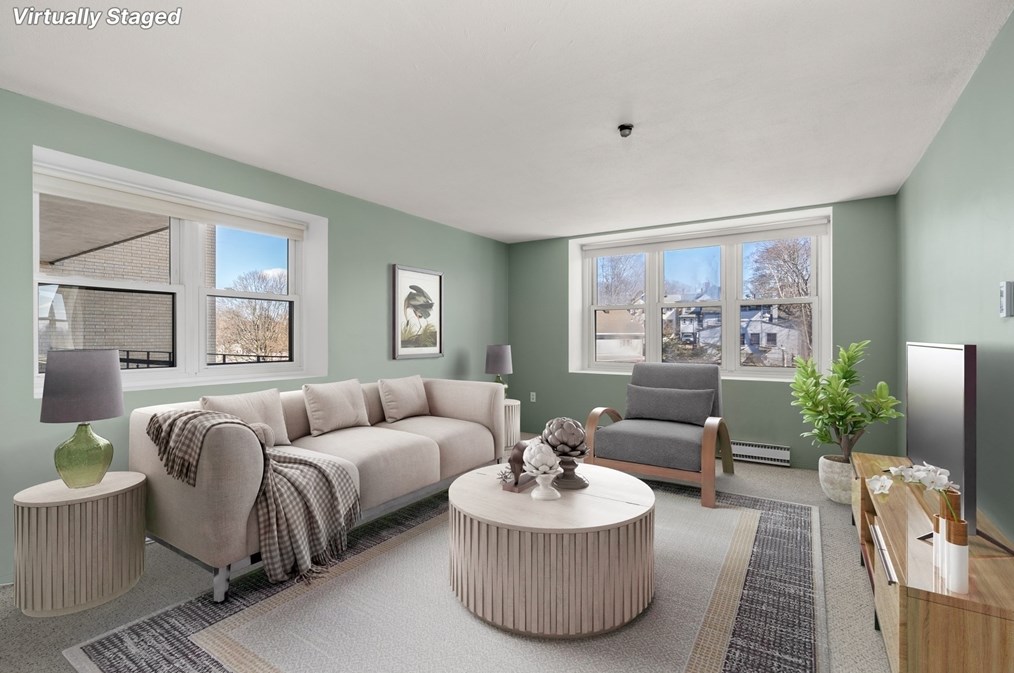 340 Main St #412, Melrose, MA 02176