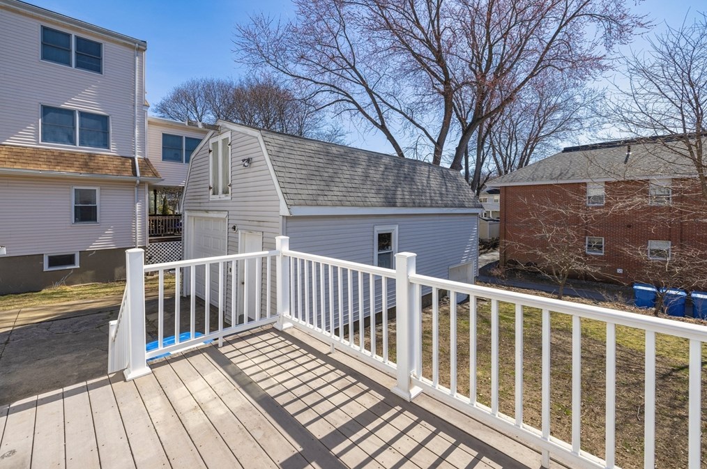 36 Thayer Rd, Belmont MA 02478-5049 exterior