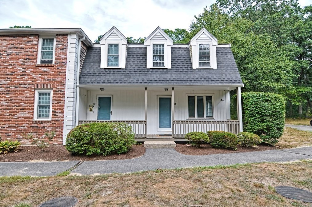 13 Colonial Dr Unit 13, Norton, MA