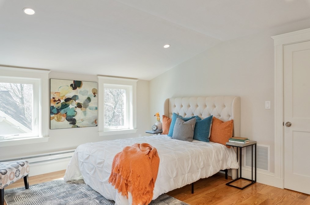 23 Doncaster St, Boston MA  02131-4609 exterior