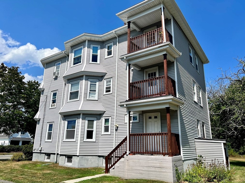 308 Pleasant St #2, East Bridgewater, MA 02324