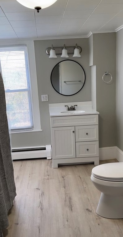 51 Walnut St, Saugus MA  01906-1943 exterior