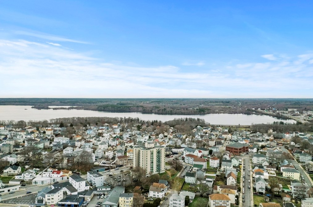 139 Pitman, Fall River MA 02723-2841 exterior