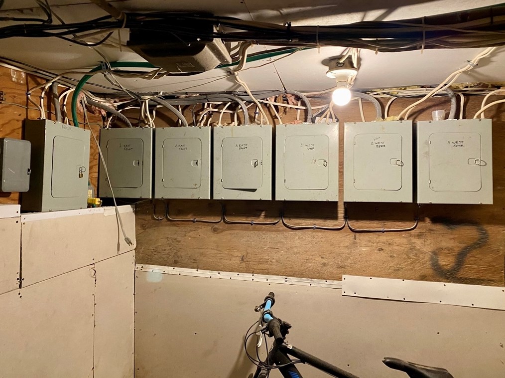 139 Pitman, Fall River MA 02723-2841 exterior