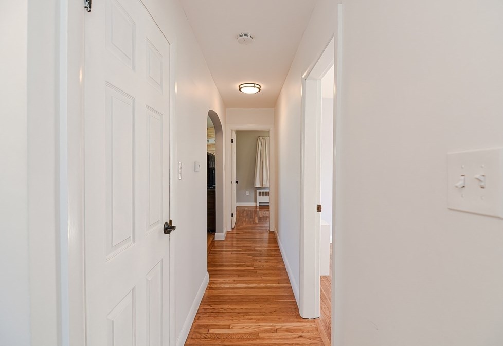 11 Caswell Ct, Douglas MA  01516-2049 exterior