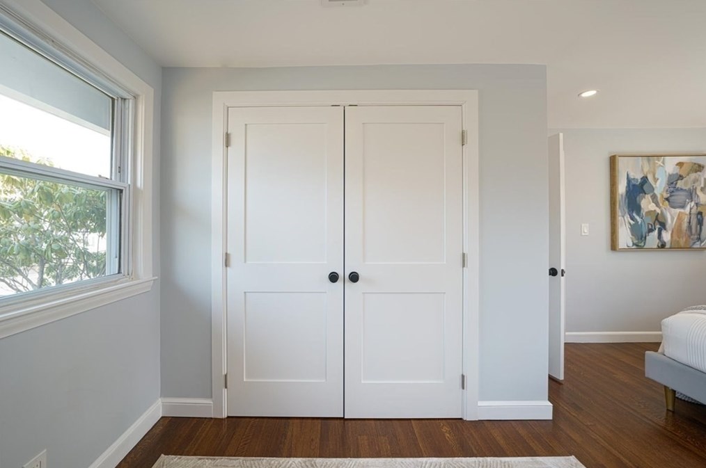 234 Riverside Dr, Dedham MA  02026-6931 exterior