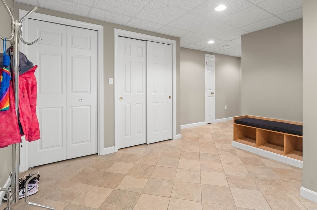 7 Corinthian Way, Haverhill MA  01833-2528 exterior