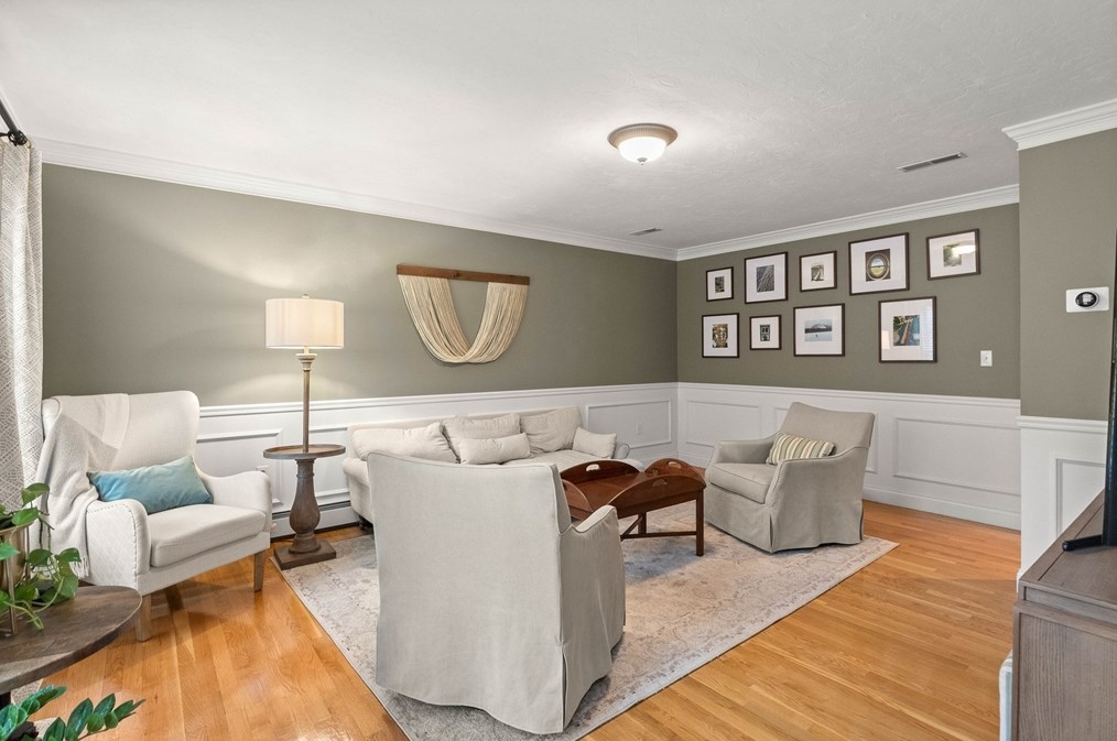 7 Corinthian Way, Haverhill MA  01833-2528 exterior