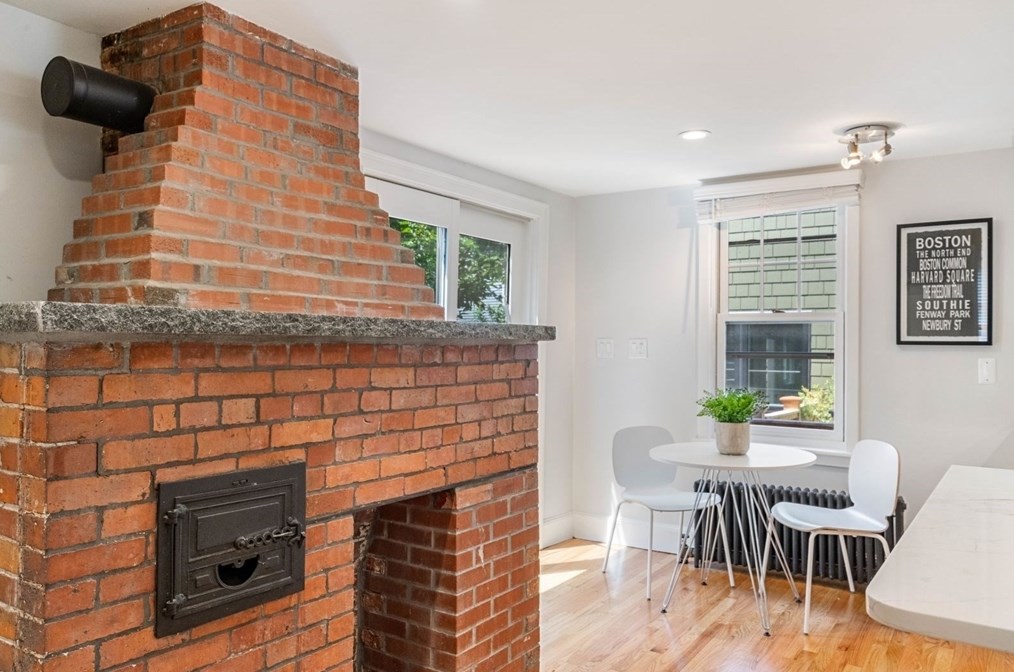 1 Pine St, Cambridge MA  02139-3513 exterior