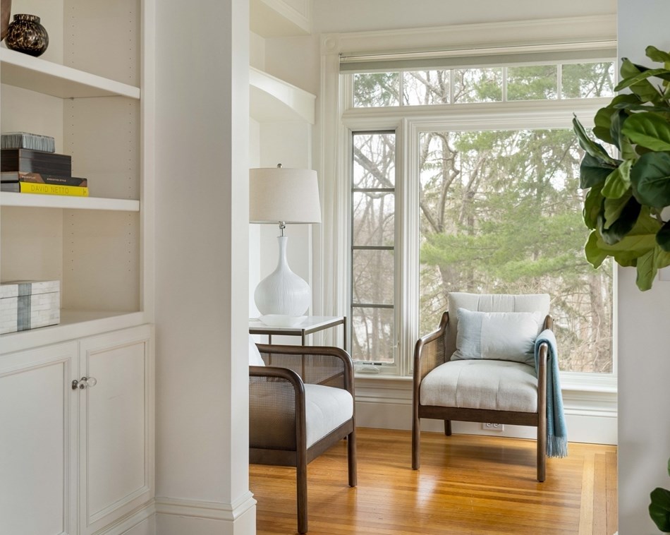 47 Hancock Ave, Newton MA 02459-1746 exterior