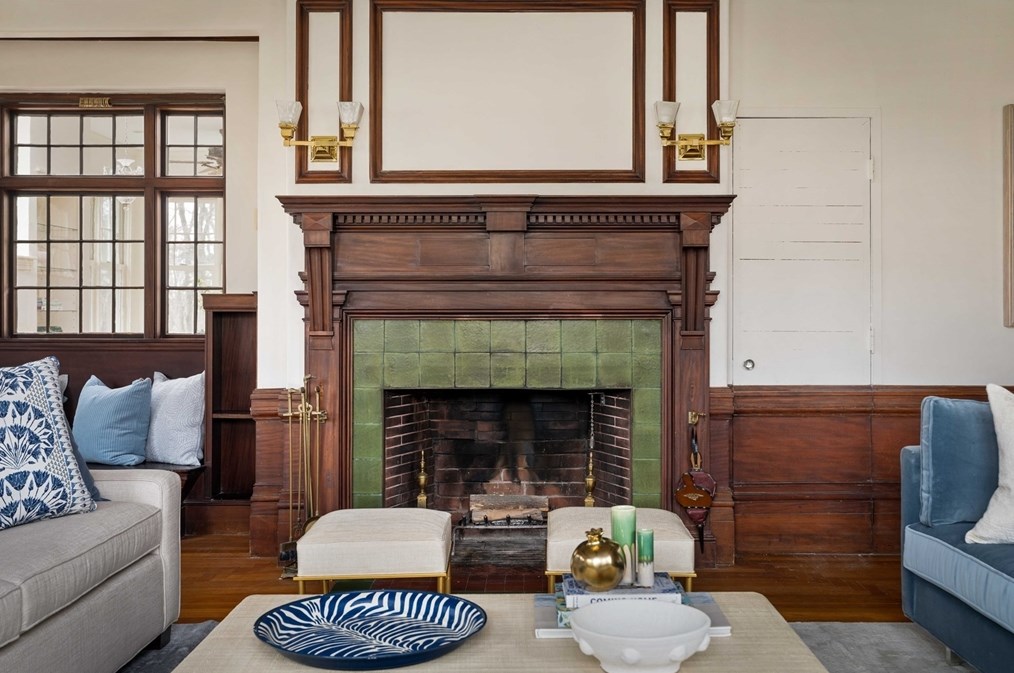 47 Hancock Ave, Newton MA 02459-1746 exterior