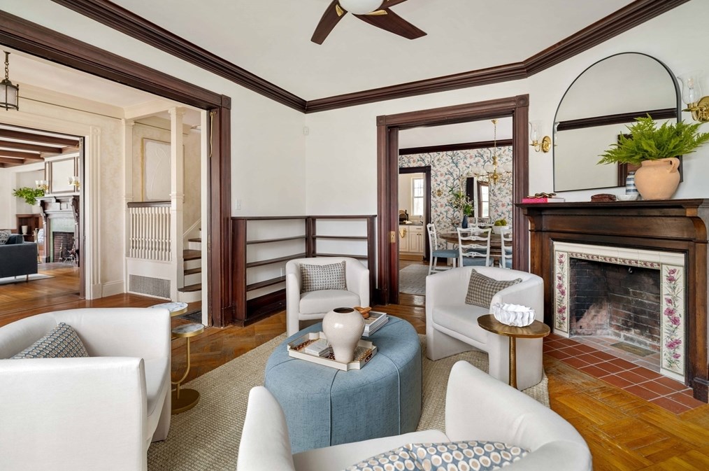 47 Hancock Ave, Newton MA 02459-1746 exterior